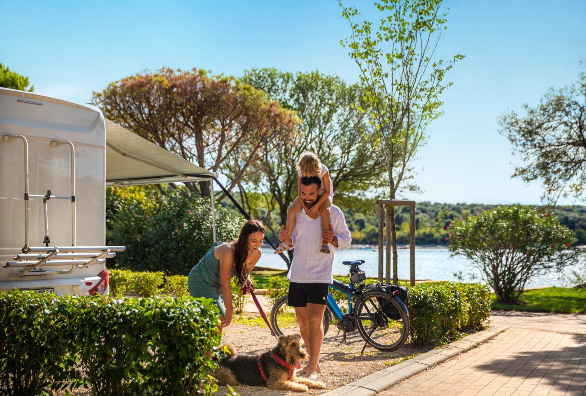 Maistra Camping Vestar Pitches โรวีน ภายนอก รูปภาพ
