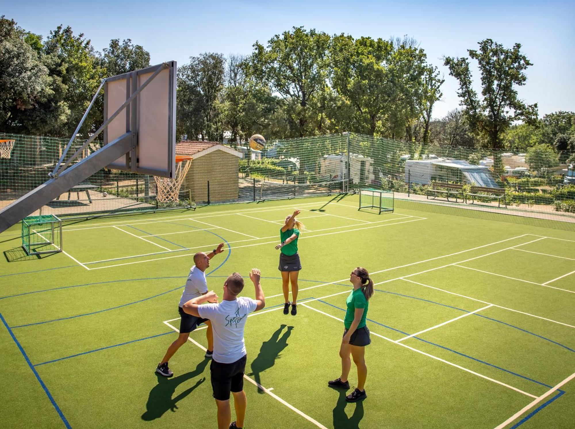 Maistra Camping Vestar Pitches โรวีน ภายนอก รูปภาพ